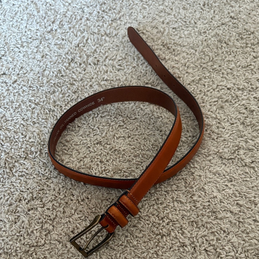 Classic Brown Leather Men's Belt